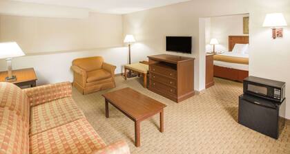 Baymont by Wyndham Mobile/ I-65