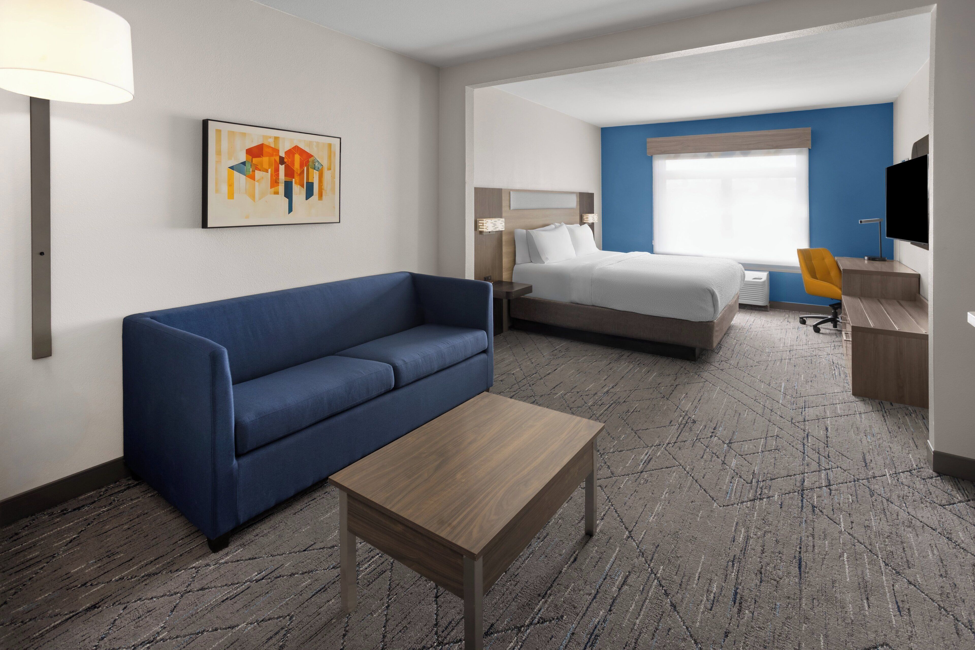 In-room safe, desk, iron/ironing board, free WiFi