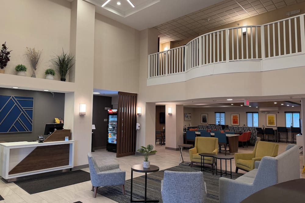 Holiday Inn Express Syracuse Fairgrounds by IHG