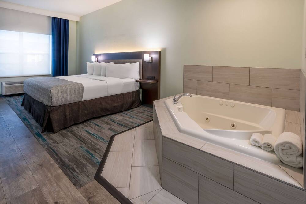 Wingate by Wyndham Waldorf/Washington DC Area