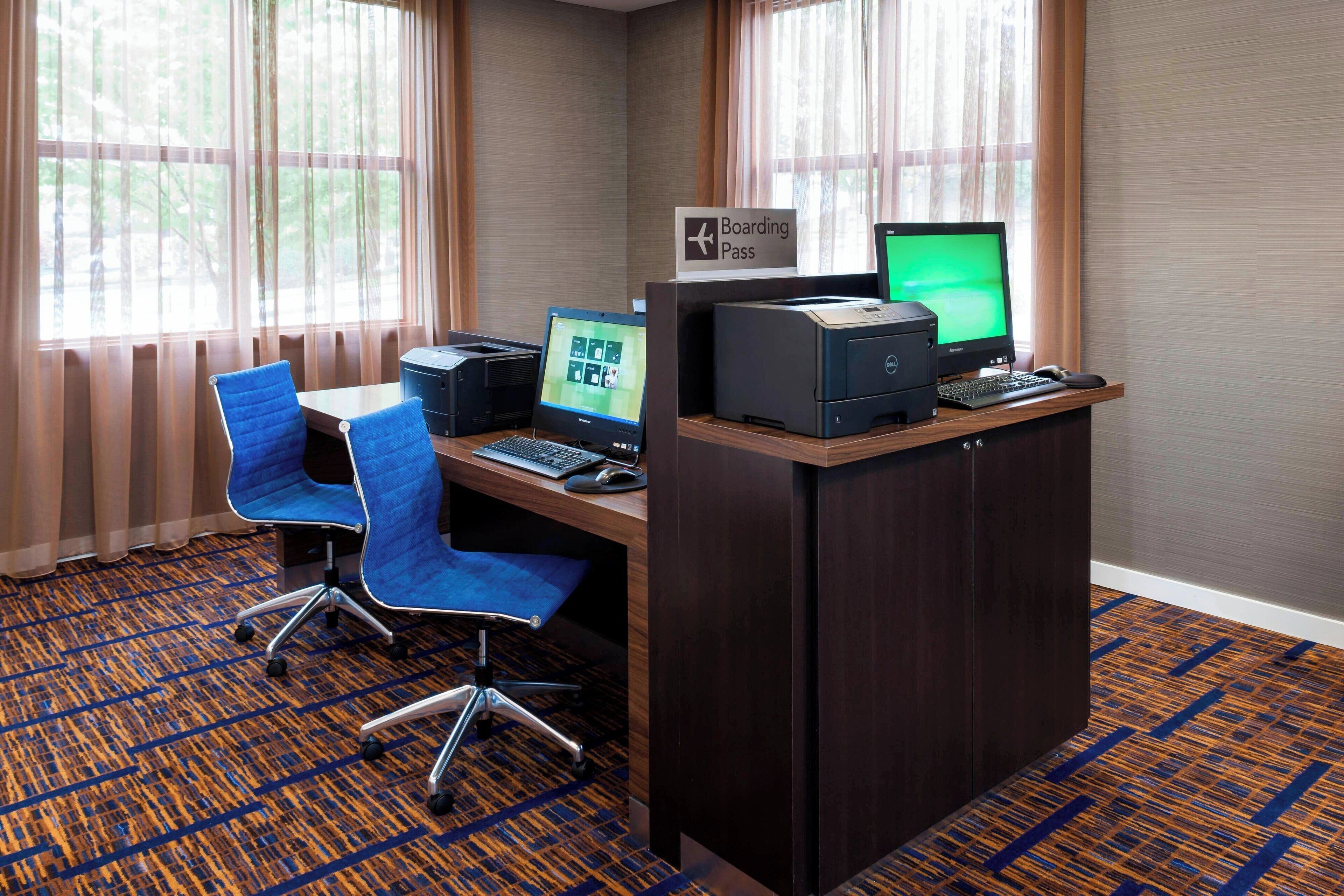 Photo - Courtyard by Marriott Seattle Kirkland