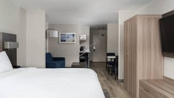 Suite, 1 King Bed
