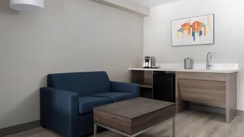 Suite, 1 cama King size | Servicios de la habitación