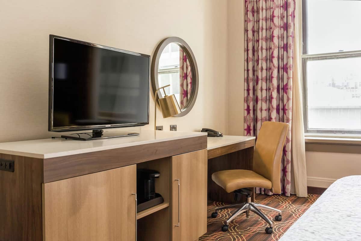 Premium bedding, in-room safe, blackout curtains, iron/ironing board