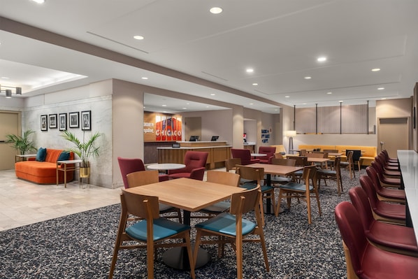 Desayuno buffet incluido todos los días