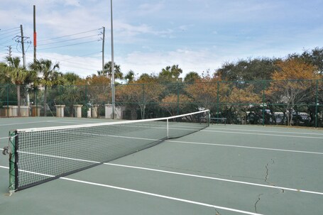 Beach House Condominiums - Image 51