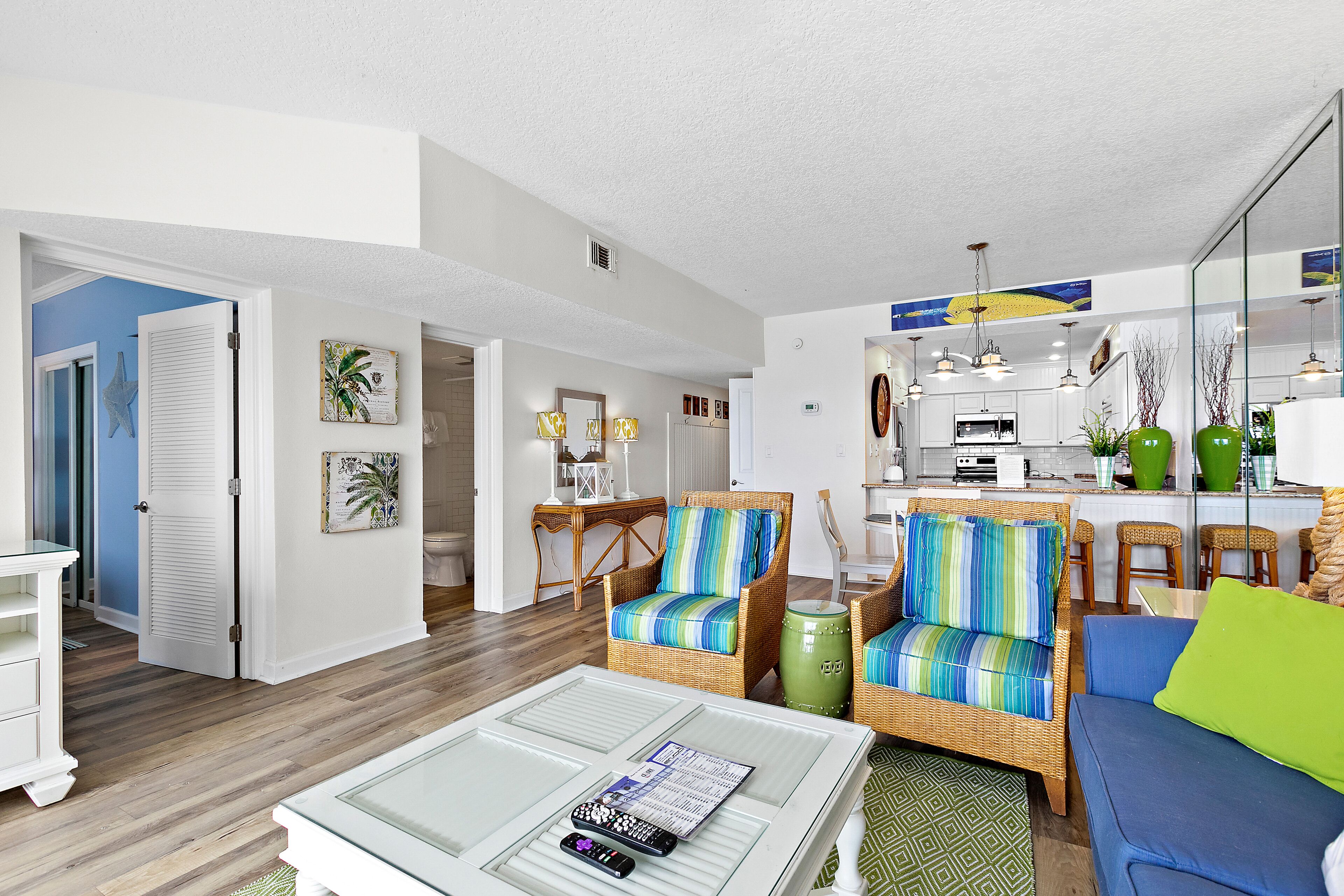 Apartment, 1 Bedroom | Living area