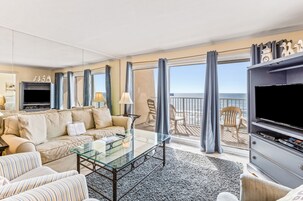 Condo, 2 Bedrooms | View from room
