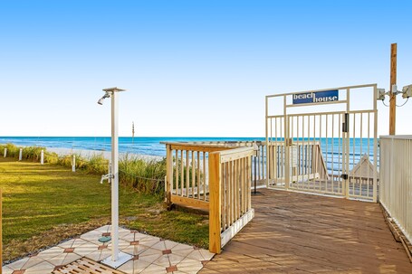 Beach House Condominiums - Image 4