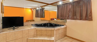 Magnuson Hotel Extended Stay Canton Ohio