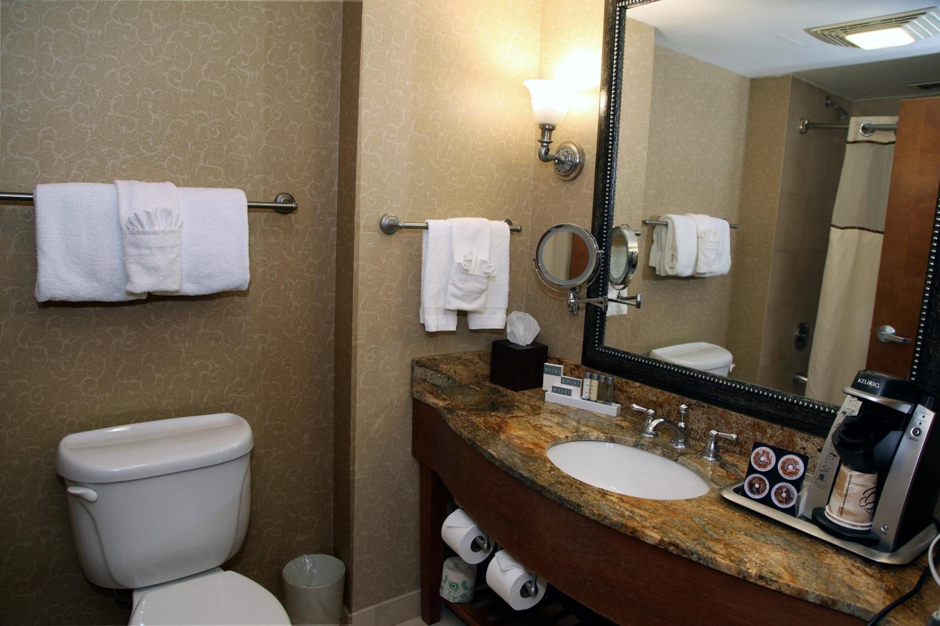Photo - Hotel Executive Suites