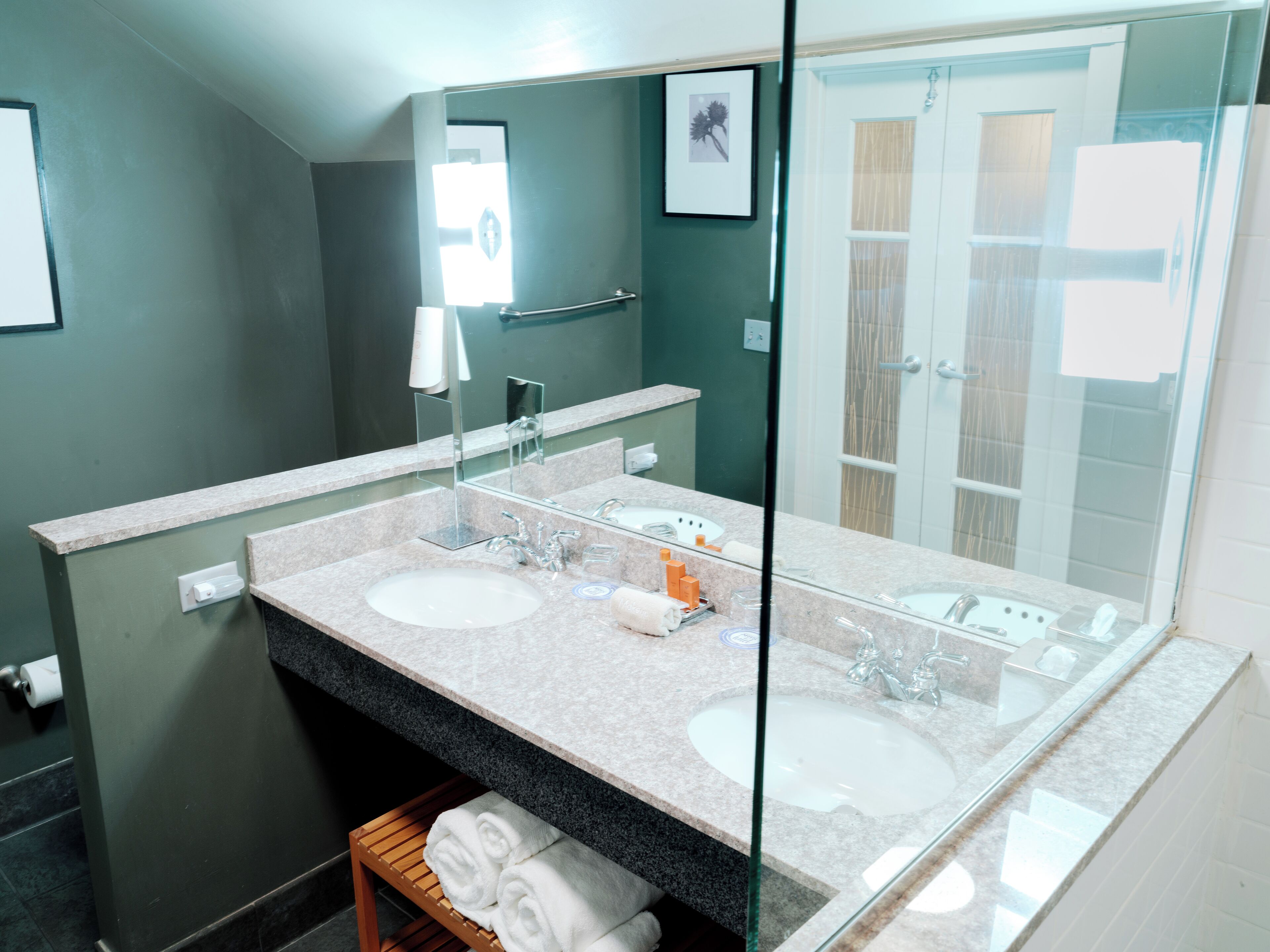 separate bathtub and shower, designer toiletries, hair dryer, bathrobes