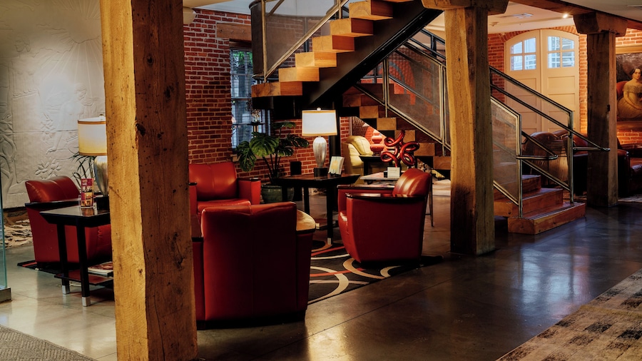 Lancaster Arts Hotel