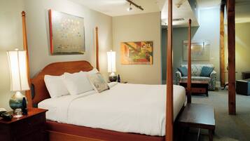 Loft Suite One King | Premium bedding, individually decorated, individually furnished, desk