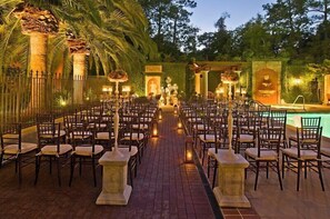 Área de bodas al aire libre