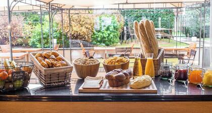 Courtyard by Marriott Paris La Defense West - Colombes