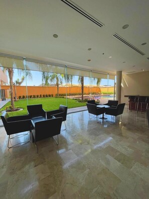 Terrace/patio - Fiesta Inn Reynosa (Reynosa)