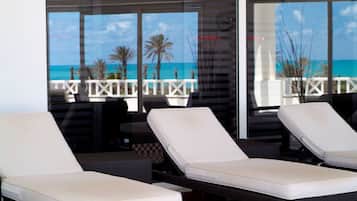 Salas de tratamientos para parejas, bañera de hidromasaje, baño turco