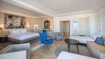 Family Room, Terrace | Premium bedding, minibar, in-room safe, desk