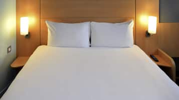 Doppelzimmer, 1 Doppelbett | Allergikerbettwaren, Schreibtisch, Verdunkelungsvorhänge