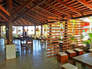 Restaurant - Hotel Brasilito (Cabo Velas)