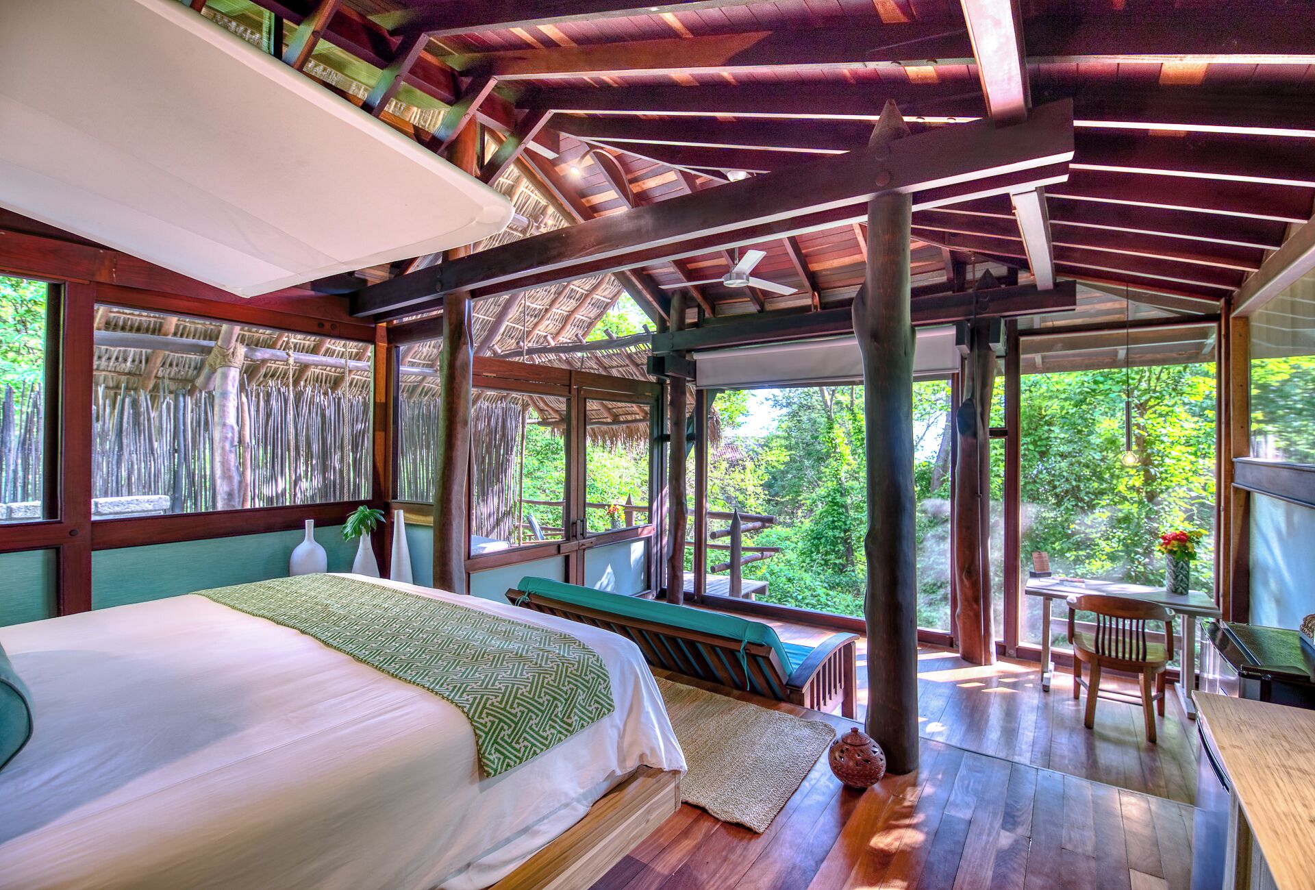  Forest View with Plunge Pool | Ausblick vom Zimmer