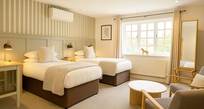 The Kings Arms Hotel