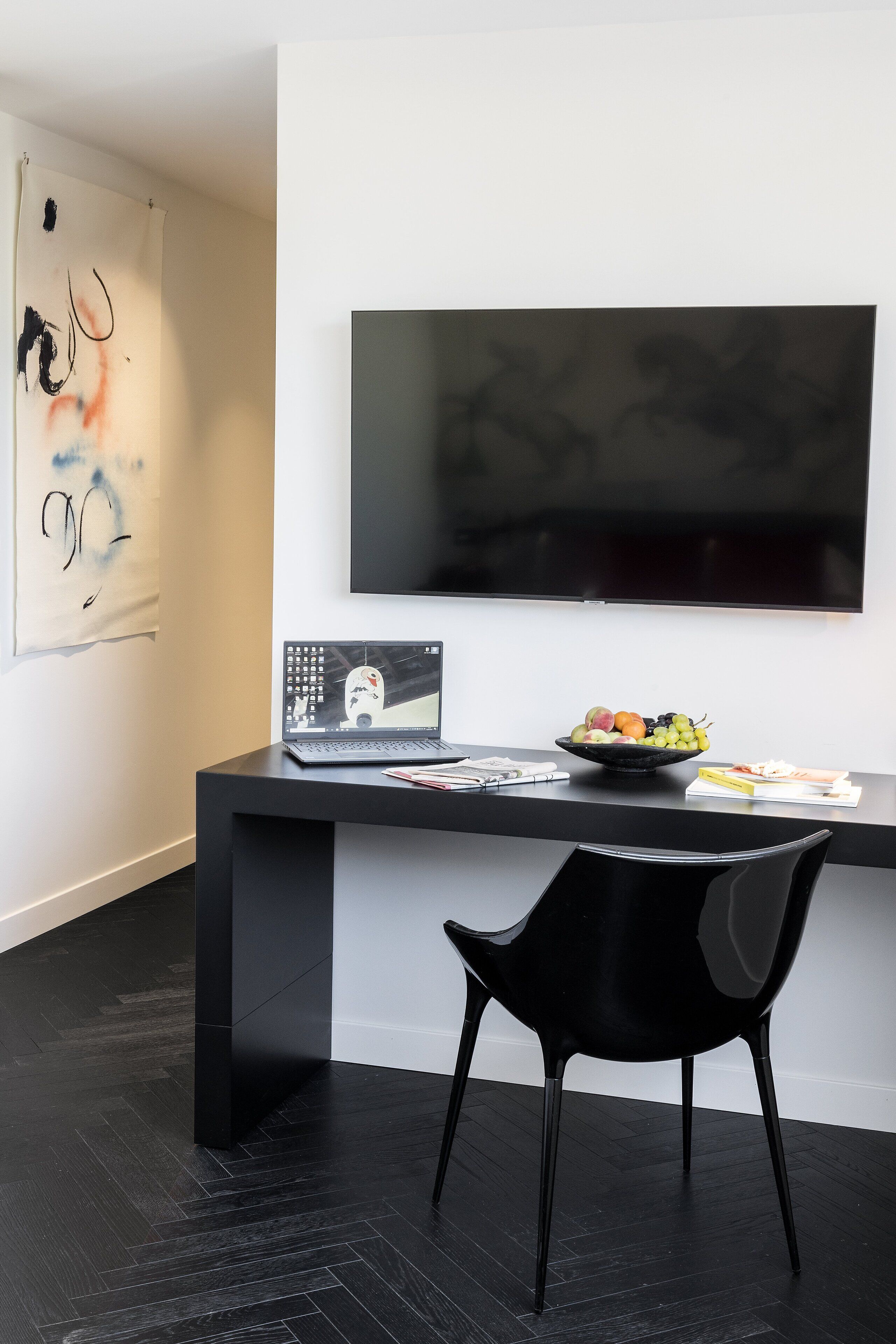 deluxe room | premium bedding, down duvets, minibar, in-room safe