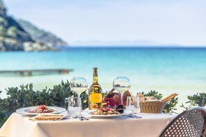 2 restaurants, breakfast, lunch, dinner served; Mediterranean cuisine - Hotel Del Golfo (Marciana)