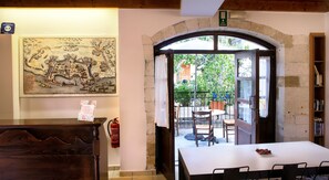 Lobby - Traditional Hotel Ontas (Chania)