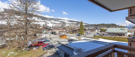 Apartamento, baño privado (Vue sur Montagne - 204) | Balcón