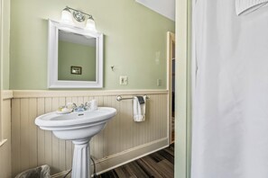 Bathroom - Inn at Jackson (Jackson)