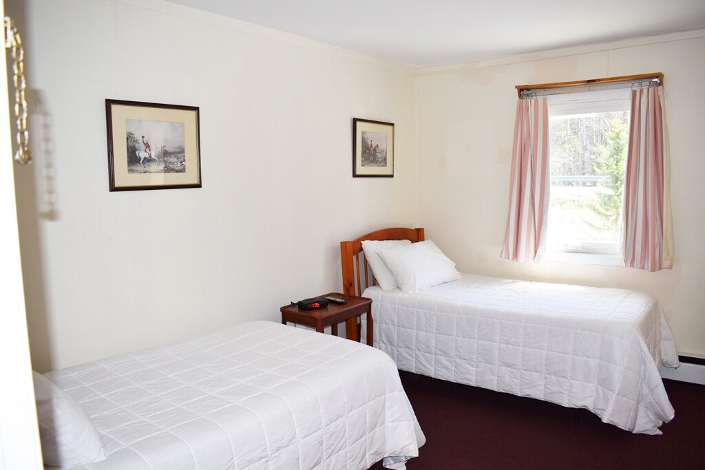 standard double room, ensuite (room 8)