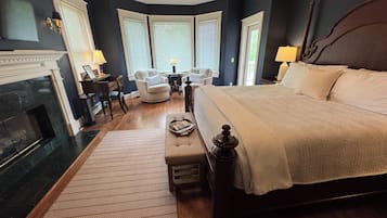 Captain's Quarters (Room #22) | Premium bedding, individually decorated, individually furnished