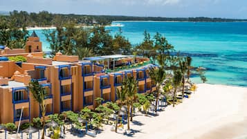 BEST ON BEACH | Exterior