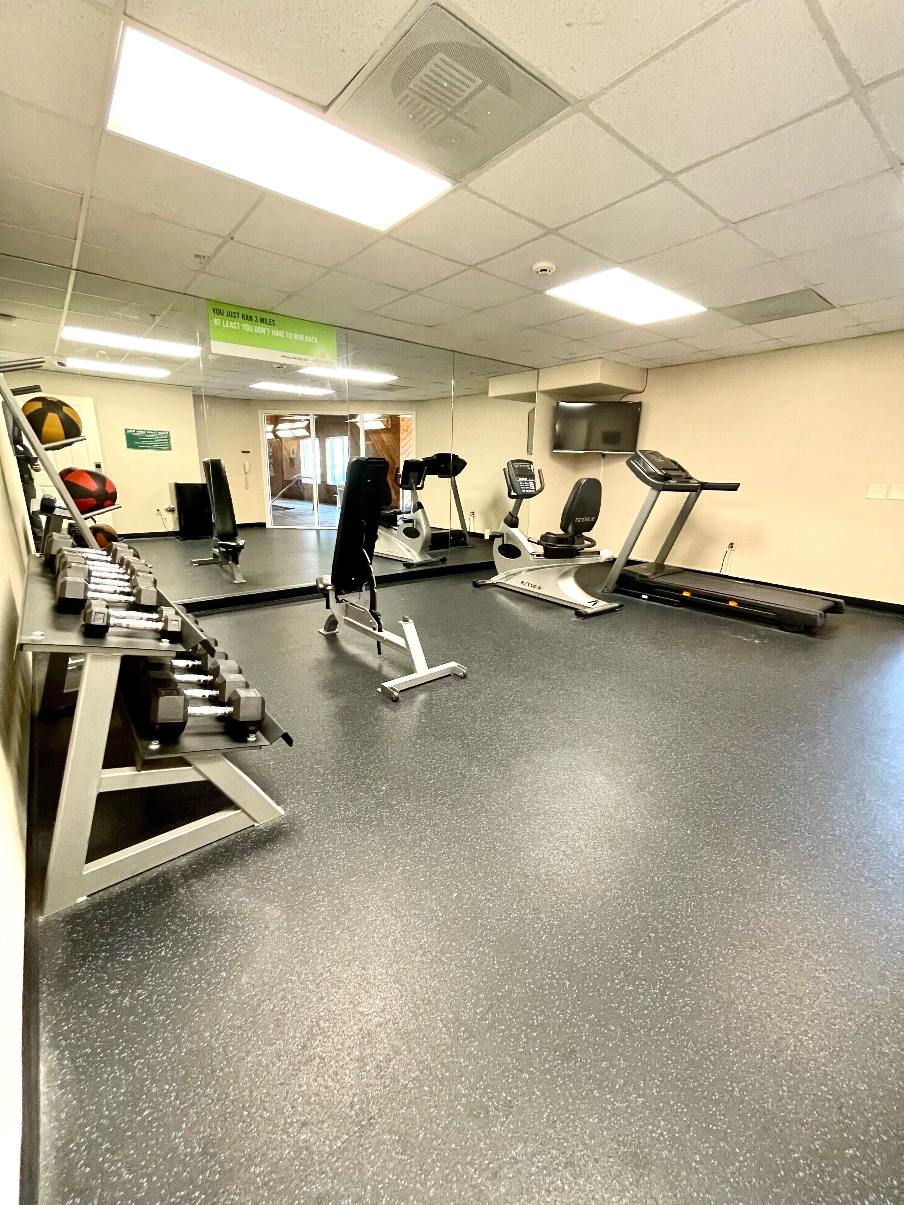 Photo - La Quinta by Wyndham Bakersfield North