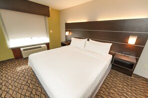 Pillowtop beds, in-room safe, desk, laptop workspace - Holiday Inn Express and Suites Springfield Medical District by IHG (Springfield)