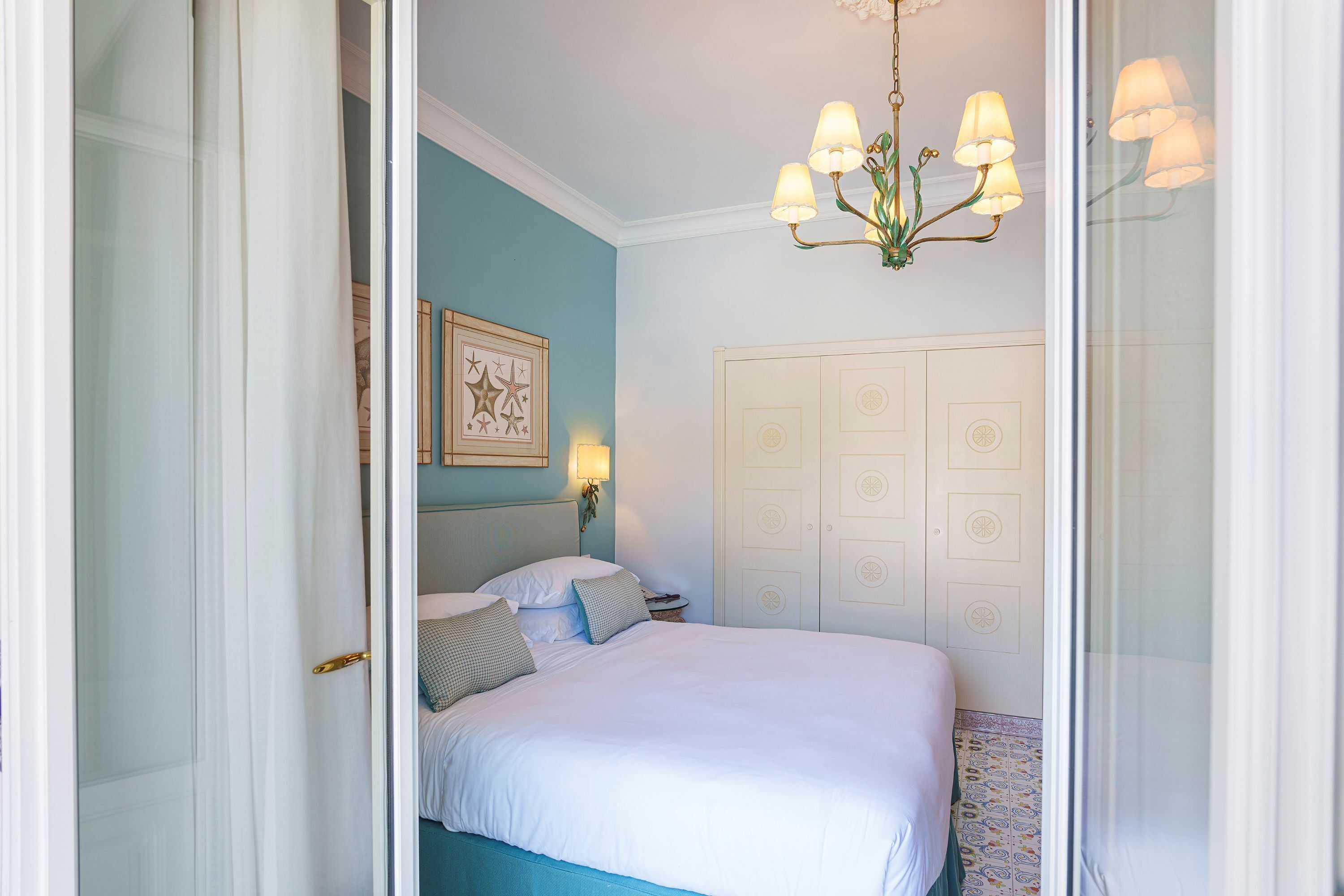 Deluxe Double or Twin Room, Balcony | Premium bedding, down duvets, minibar, in-room safe