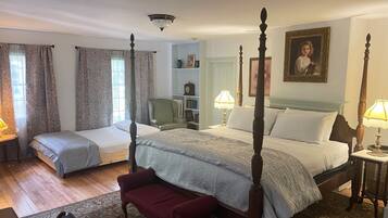 Habitación de lujo | 1 habitación, ropa de cama de alta calidad y decoración personalizada