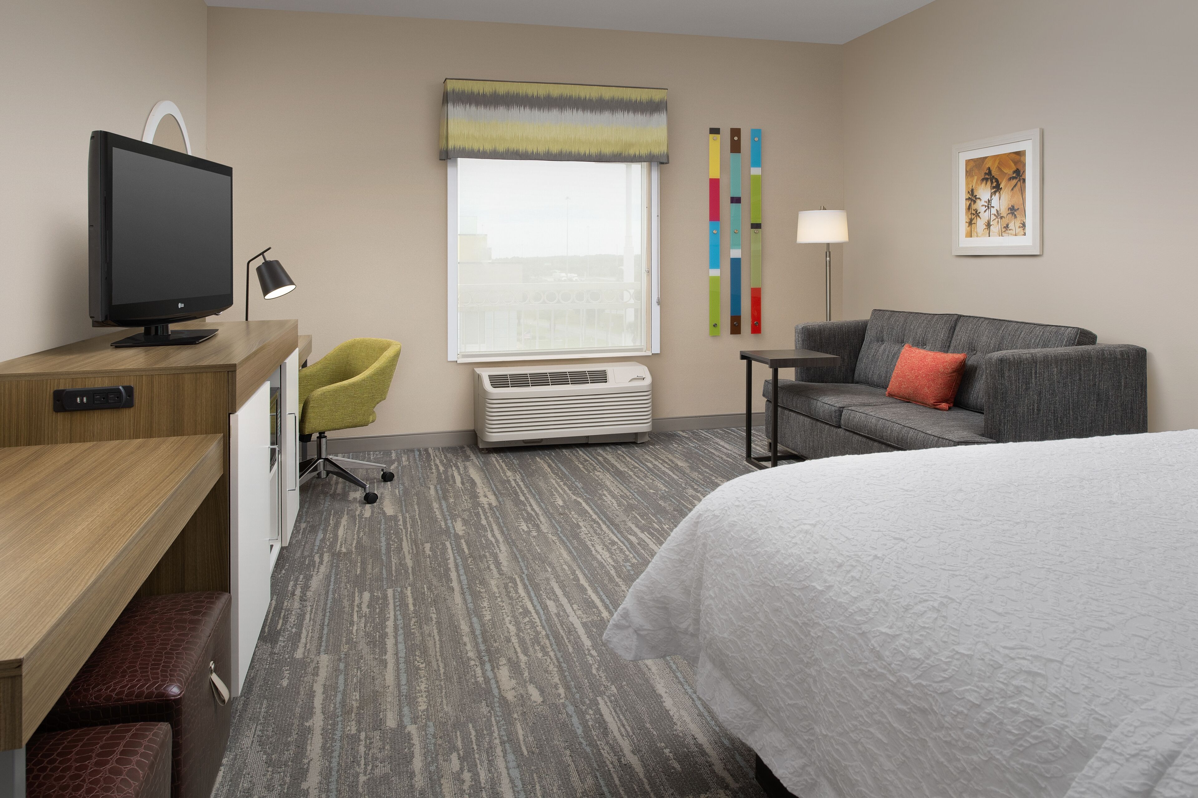 客房, 1 张特大床和 1 张沙发床 (Study) | 高档床上用品、Select Comfort 床、客房内保险箱、办公桌