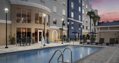 Hampton Inn & Suites Lake City