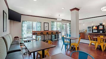 Free daily self-serve breakfast