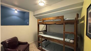 Deluxe Studio Suite