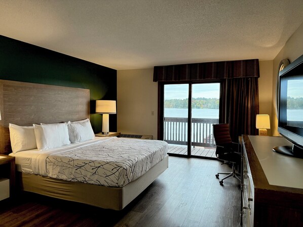 Chambre, 1 très grand lit, vue lac