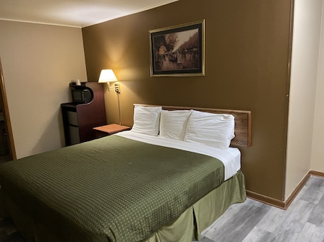 Ropa de cama de alta calidad y tabla de planchar con plancha