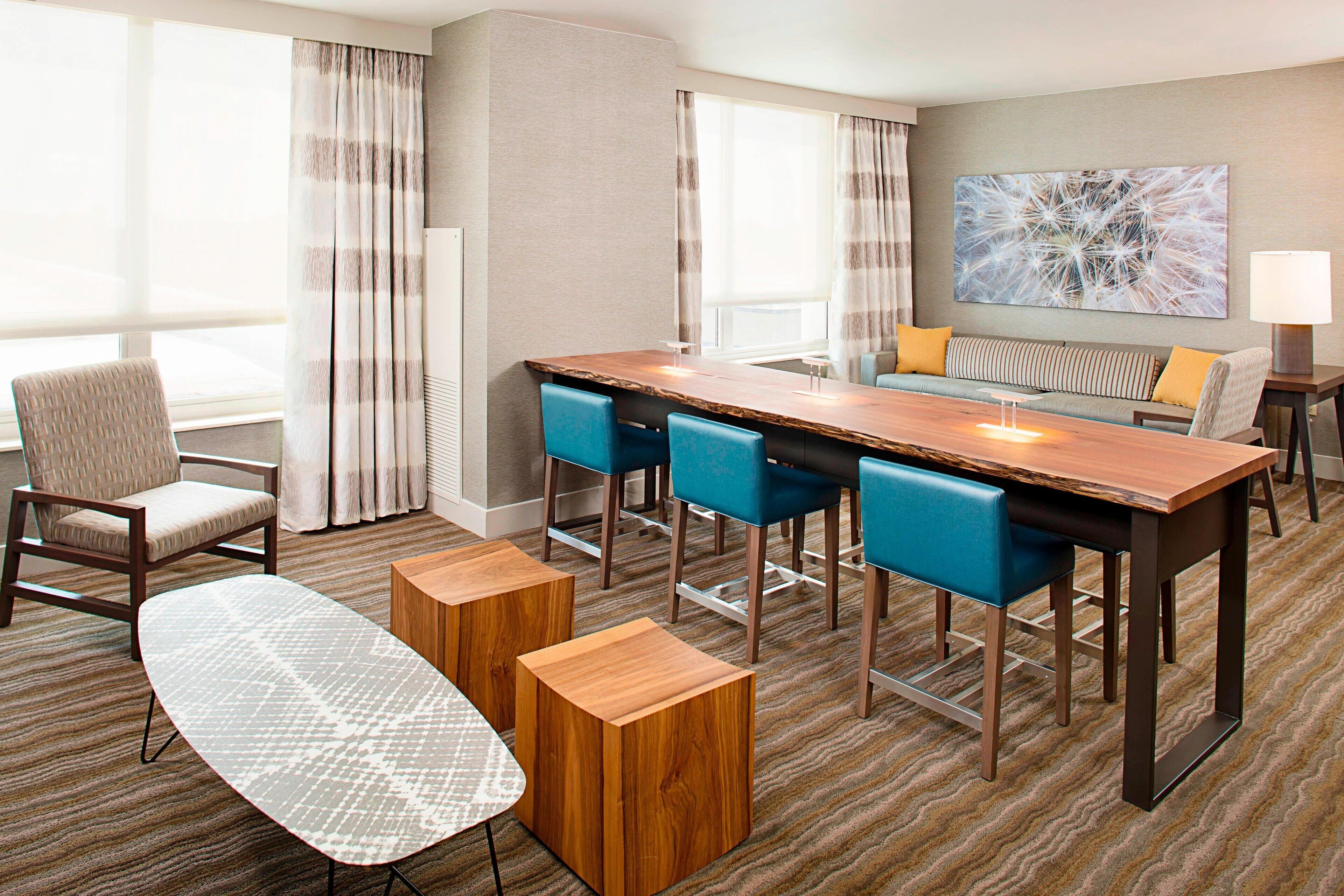 premium bedding, pillow-top beds, in-room safe, desk