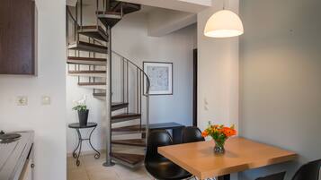 Family Maisonette Sea-Front | Pasti in camera