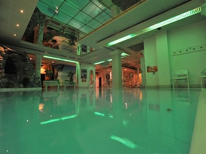 Piscine couverte