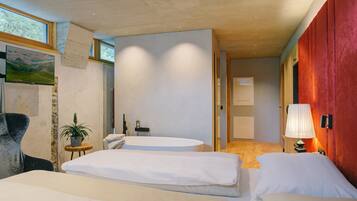 Altstadtsuite | Hochwertige Bettwaren, Minibar, Zimmersafe, Schreibtisch