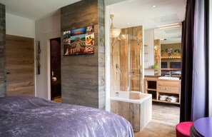 Chambre Double Deluxe, 1 chambre, balcon, vue montagne | Salle de bain